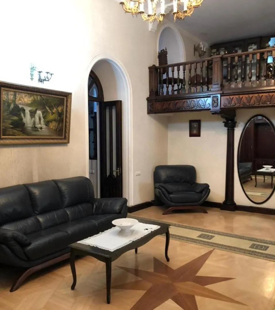 Apartment Эксклюзивная Квартира В Самом Центре Тбилиси